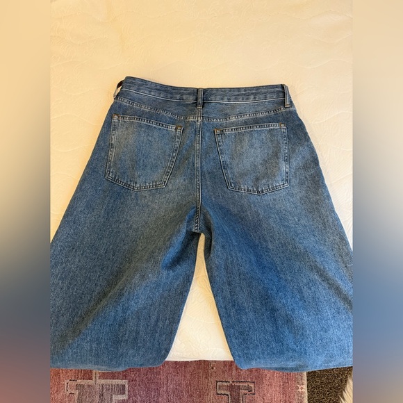 Everlane Loose Curve Jean - Picture 6 of 6